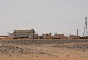 Sharara oil field detained by armed group