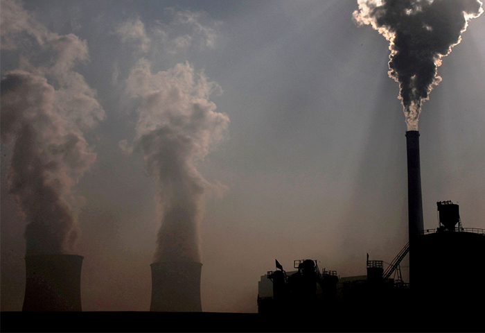 Global Emissions Expected to Peak in 2025