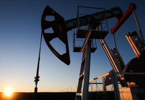 Oil price up over tight supply concerns, steady global demand