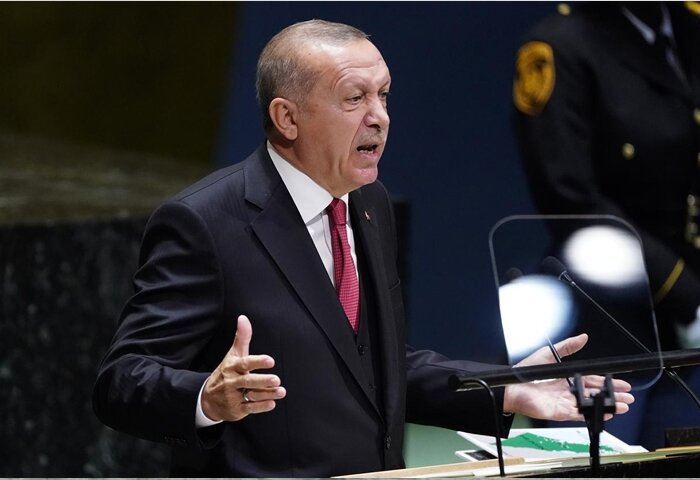 Erdogan defies US sanctions and continues trade with Iran
