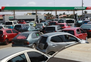Oil-rich Angola suffering from oil scarcity